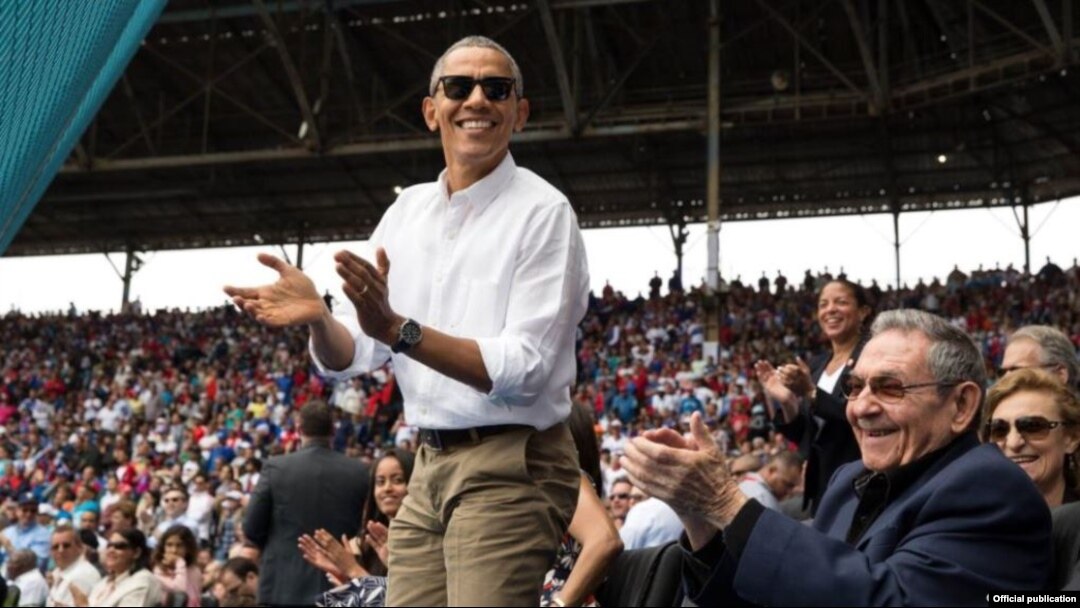 El presidente de EEUU, Barack Obama, en el estadio Latinoamericano, el 22 de marzo de 2016.