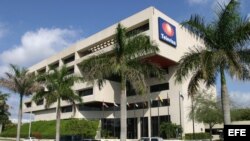 Vista del edificio de Televisa en Miami, Florida (EE.UU.).