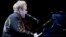 Archivo - Concierto del cantante británico Elton John en Hong Kong, China. 
