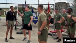 El secretario de Guerra Pete Hegseth llega a la Base Naval de Guantánamo, el 10 de junio de 2026. (REUTERS/Phil Stewart)