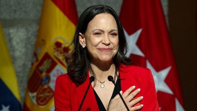 Maria Corina Machado es ovacionada en el Senado de España - abril 20, 2026