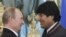Vladimir Putin y Evo Morales (i-d). Archivo.