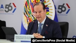 Javier Martínez-Acha Vásquez, canciller de Panamá, en la conferencia de prensa previa a la inauguración de la 56.ª Asamblea General de la OEA.