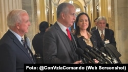 María Corina Machado y los congresistas cubanoamericanos Carlos Giménez y Mario Díaz-Balart