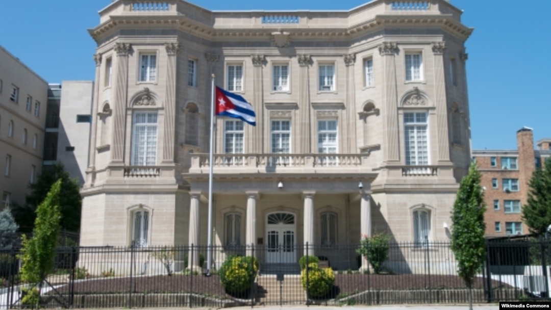 Embajada de Cuba en Washington. 