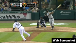 Y la bola se fue de jonrón... José Abreu conectó el cuadrangular número 31 de la temporada.