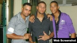 Yunieski, Yulieski y Lourdes; los hermanos Gurriel (i-d).