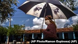 Cuba ha reportados más de 63 mil casos de coronavirus desde que comenzó la pandemia. (AP Photo/Ramon Espinosa)