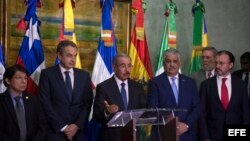 Gobierno y oposición venezolana concluyen reunión de diálogo "con avances"