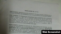 Resolución ministerial que oficializa la expulsión del estudiante José Alberto Miniet Hernández