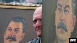 Un retrato del dictador soviético Iósif Stalin. 
