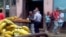 Reporta Cuba Asedio y detención a cuentapropistas Fotos Roberto Fuentes Arias