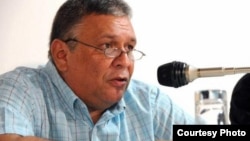 Marino Murillo, Ministro de Economía y Planificación de Cuba , interviene en la Comisión de Asuntos Económicos de la Asamblea Nacional (AIN).