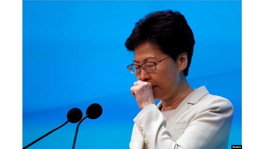 La jefa del Gobierno de Hong Kong, Carrie Lam, durante una conferencia de prensa.