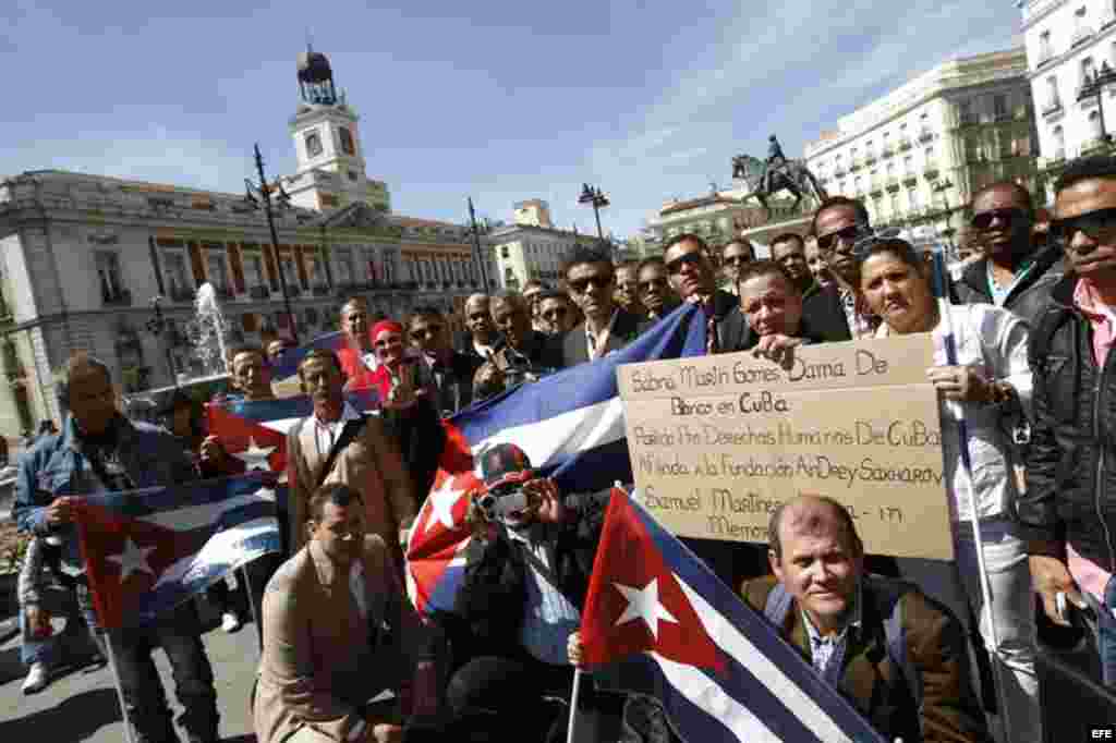 Cubanos protestan en Madrid