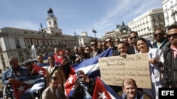 Cubanos protestan en Madrid
