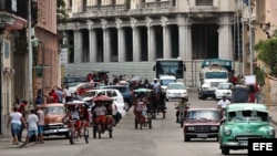Vista de una calle de La Habana.