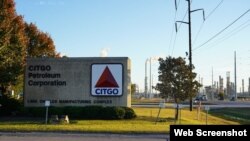 Una de las refinerías de CITGO, en Lake Charles, Louisiana, (Foto de Archivo VOA)