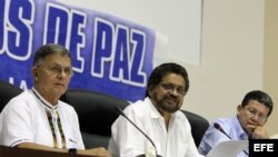 Las FARC se comprometen a contribuir a la solución del problema de las drogas