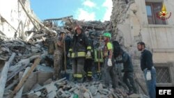 Terremoto devastó una serie de localidades montañosas en el centro de Italia
