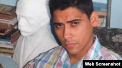 Carlos Amel Oliva, uno d elos arrestados en Santiago de Cuba.