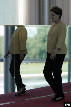 La presidenta brasileña, Dilma Rousseff en su residencia oficial en Brasilia.