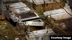 Cementerio de Lares, Puerto Rico.