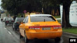 Cuba amplía arrendamiento de taxis estatales