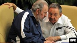 Según el diario, Raúl Castro carece del “carisma demagógico” de su hermano.