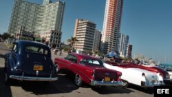 Exhibición de autos clásicos en La Habana. EFE