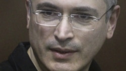 Liberan al activista ruso Mijail Jodorkovski