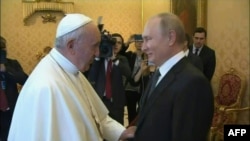 Papa Francisco y Vladimir Putin