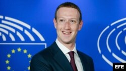 Mark Zuckerberg, llega a su reunión con el Parlamento Europeo.