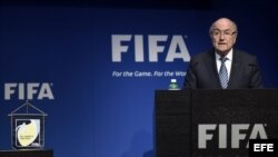 Blatter anuncia su dimisión y un congreso extraordinario.
