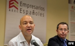 Jaime García-Legaz, secretario de Estado de Comercio de España, y Xulio Fontecha, presidente de la Asociación de Empresarios Españoles de Cuba (i-d).