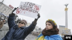 Duelo nacional en Ucrania por ataques a Mariupol 