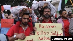 Protestas ante la embajada de Rusia en Jordania. 