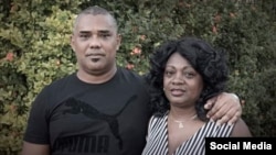 El expreso político, Ángel Moya, y la líder de las Damas de Blanco, Berta Soler