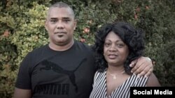 Berta Soler y Ángel Moya detenidos en La Habana por manifestación; liberados tras horas de arresto