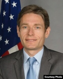 Tom Malinowski, secretario adjunto de Estado para la Democracia, los Derechos Humanos y el Trabajo.