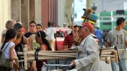 Los cubanos opinan acerca del futuro en la isla