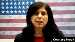 Captura de pantalla del video enviado por la encargada de Negocios de la Embajada de Estados Unidos en Cuba, Marak Tekach.