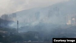 Gases sobre Caracas, Venezuela