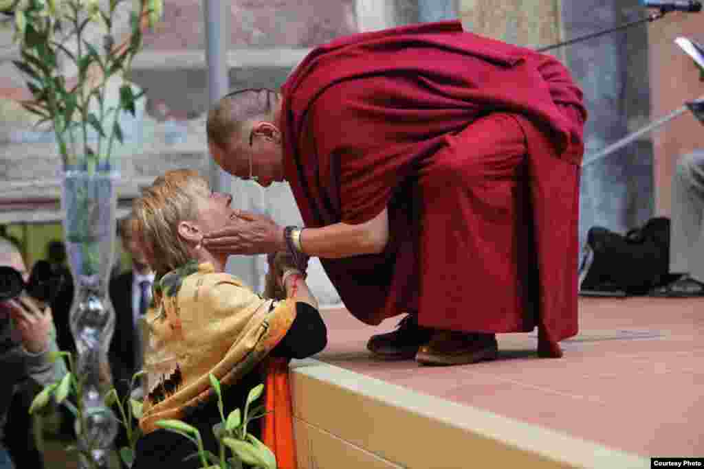 El líder espiritual de los tibetanos, el Dalái Lama, participará en la ponencia Los valores que compartimos.
