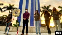 En Miami, el exilio cubano rinde homenaje a los pilotos de los aviones derribados de Hermanos al Rescate.