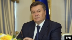 Emiten orden de arresto contra Yanukovich. 