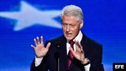 El expresidente estadounidense Bill Clinton habla en la convención del partido Demócrata en Charlotte, Carolina del Norte (EEUU). 