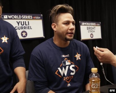 SocialSports - Yuli Gurriel y su peinado #Cuba #MLB #WorldSeries