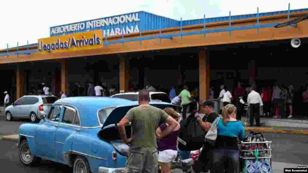 Quienes viajen de manera autorizada a Cuba podrán llevar con ellos hasta $10.000 por concepto de remesas familiares, periódicas, para instituciones religiosas, y para estudiantes en Cuba (siempre que se disponga de una licencia educativa).