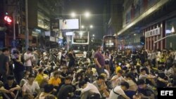 Se mantienen las protestas estudiantiles por todo Hong Kong. 